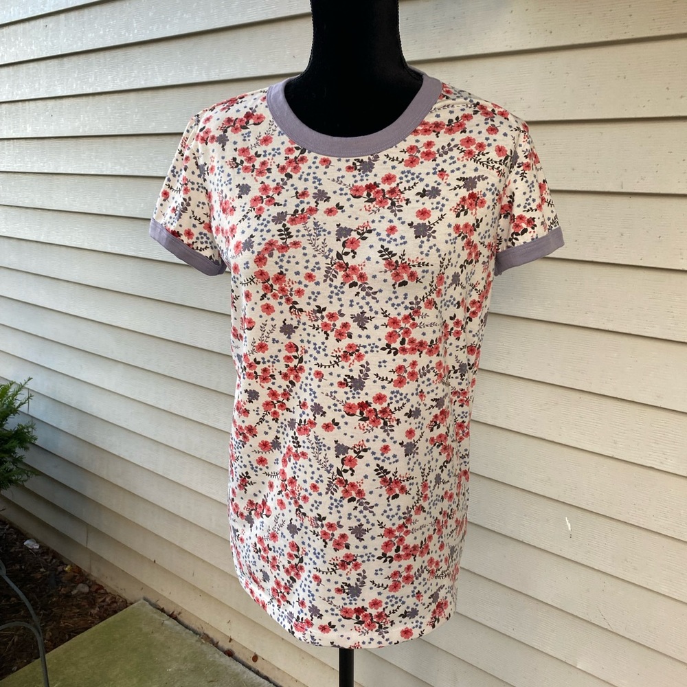 LuLaRoe Floral Liv Tee size S (6/8)